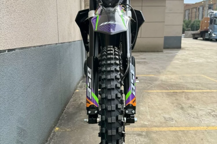 BZ3VYE015HPH2-2