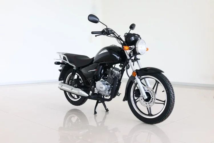 KCMG0275