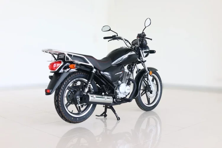 KCMG0280
